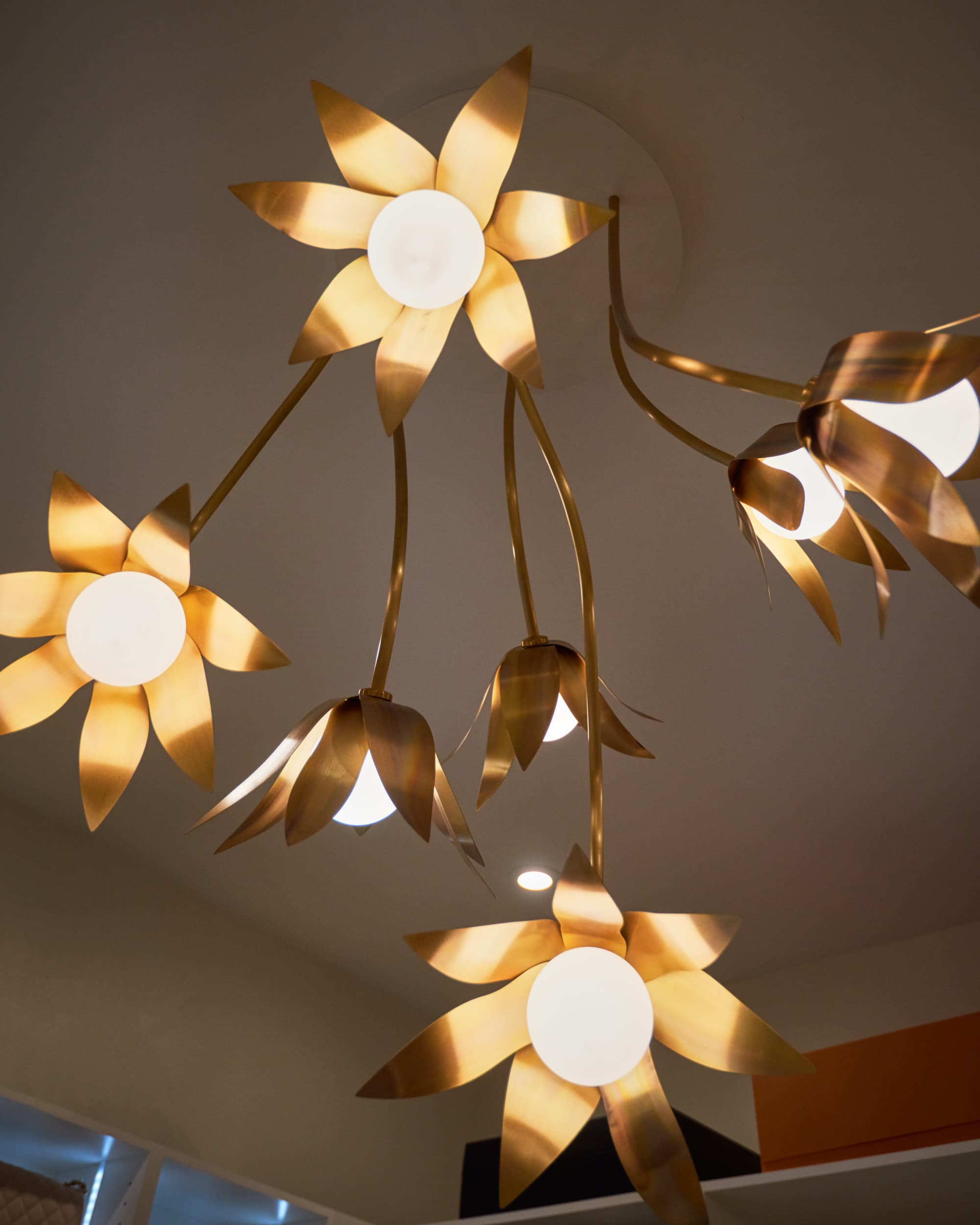 Bloom Light, Karice Lighting, Installation