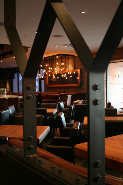 Custom Lighting, Earls Tin Palace Edmonton, lighting designer, lighting design, Canadian lighting manufacturer, Canadian Lighting Designer